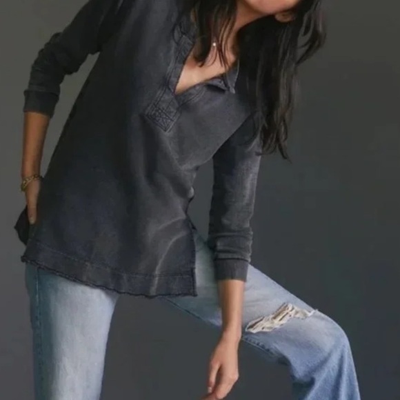 Pilcro Tops - Pilcro Top Women’s Sz XS Black Split Hem Acid Wash Distressed Oversized Tunic